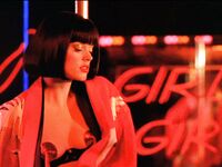 Rose McGowan