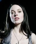 Rose McGowan