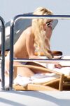 Paris Hilton