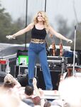Jessica Simpson