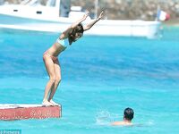 Jessica Alba