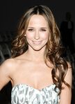 Jennifer Love Hewitt