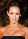 Jennifer Love Hewitt