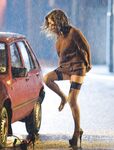 Anna Friel