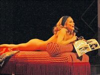 Anna Friel