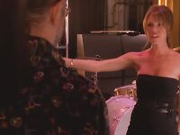 Nikki Cox