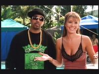 Nikki Cox