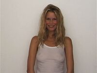 Claudia Schiffer