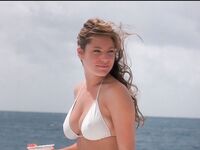 Kelly Brook