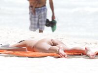 Kelly Brook