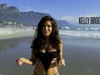 Kelly Brook