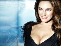 Kelly Brook