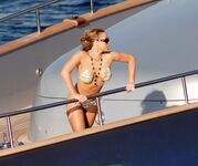 Mariah Carey