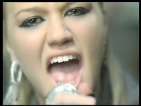 Kelly Clarkson