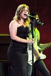 Kelly Clarkson