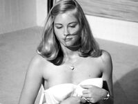 Cybill Shepherd