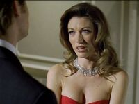 Zoe McLellan