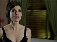 Zoe McLellan