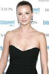 Emily VanCamp