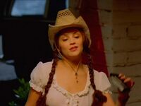 Rachael Leigh Cook