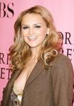 Rachael Leigh Cook