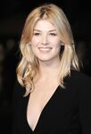 Rosamund Pike