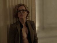 Kathleen Robertson