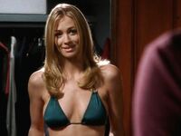 Yvonne Strahovski