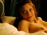 Lizzie Brochere