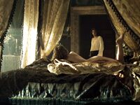 Holliday Grainger
