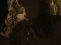 Holliday Grainger