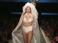 Kate Upton