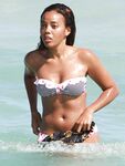 Angela Simmons