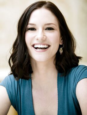 Chyler Leigh