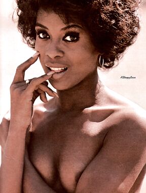 Lola Falana