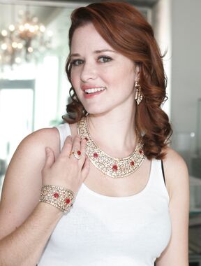 Sarah Drew