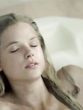 Gabriella Wilde